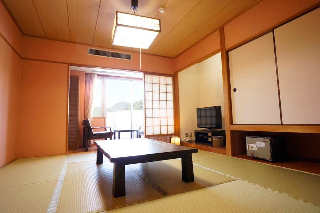 Maple Inagawa Kawabe (Kinki) Quarto foto